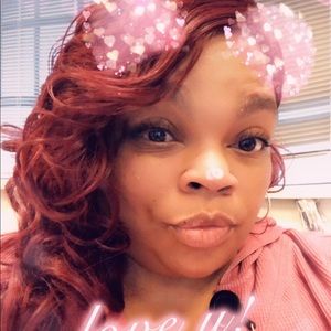 Meet your Posher, Cassandra